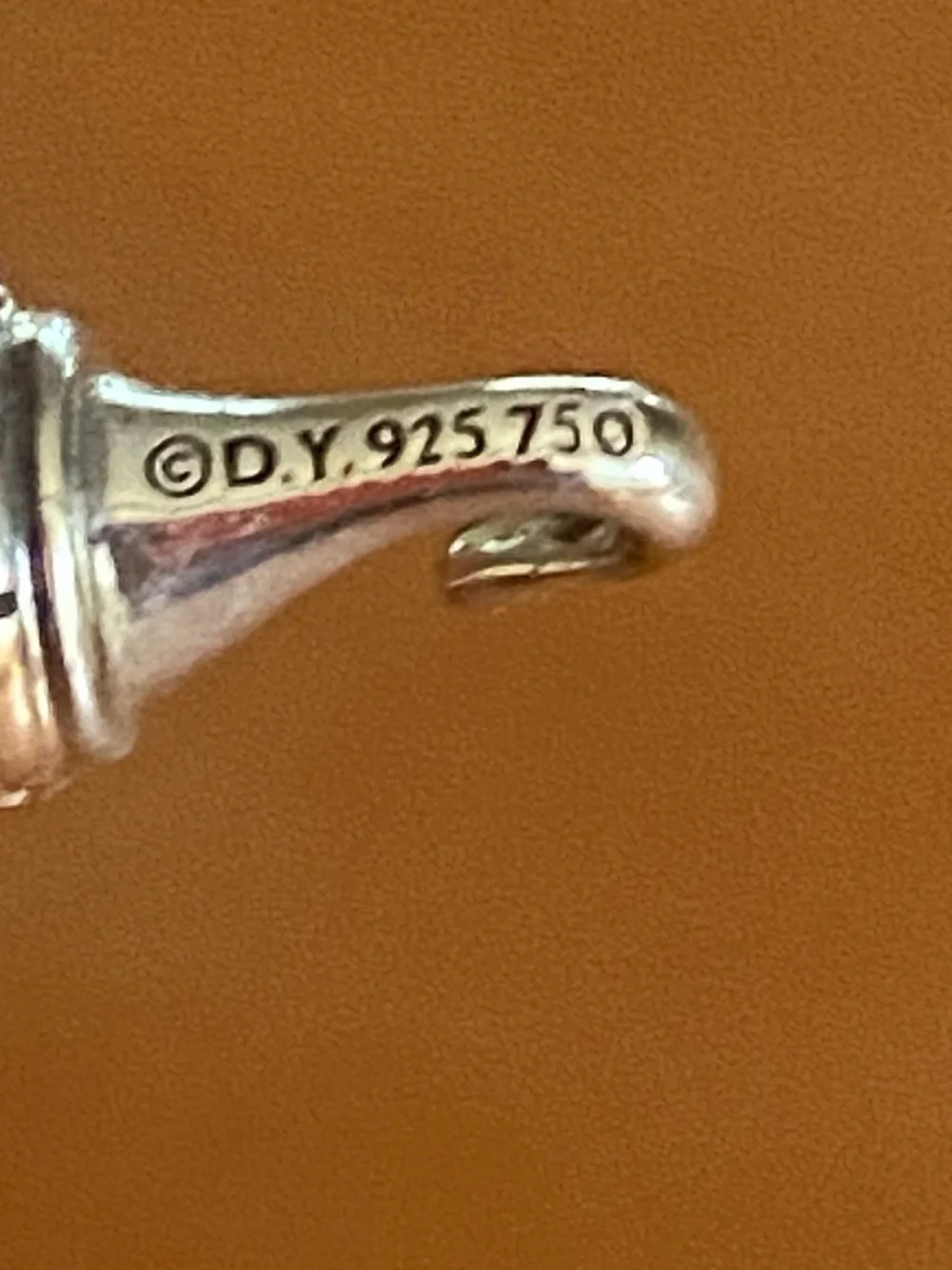 David Yurman buckle classic cable bracelet. Size medium.